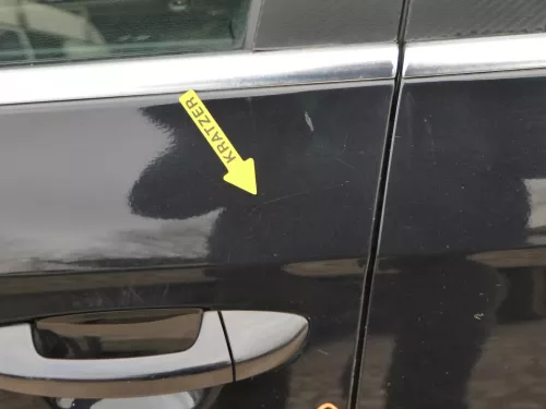 VW Passat 3C Kombi o. Limous Tür vorne links Fahrer schwarz LC9X -ohneAnbauteilr (201092)