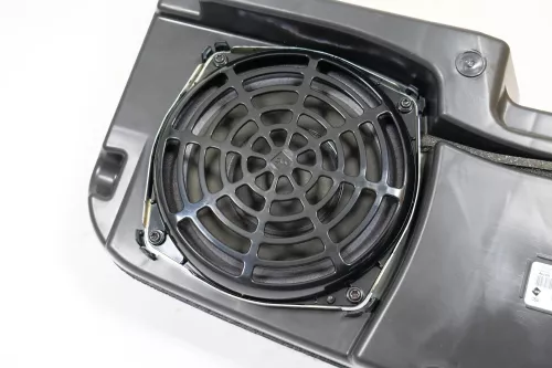 Audi A4 A5 Subwoofer Lautsprecher Bassbox 8T8035382 ORIGINAL NEU (201115)