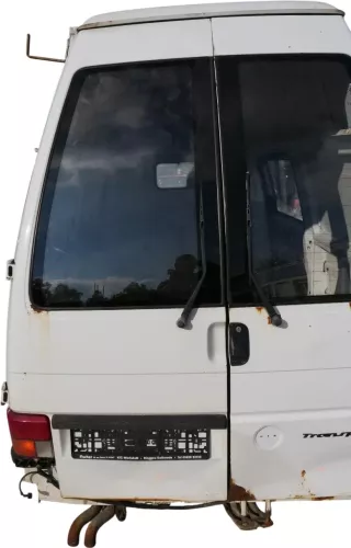 VW T4 Flügeltür Klappe hinten links weiß R902 mit Scheibe (201143)