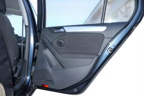 1x VW Golf 6 5K Türverkleidung Verkleidung Tür hinten rechts 4/5-Türer schwarz (201170)