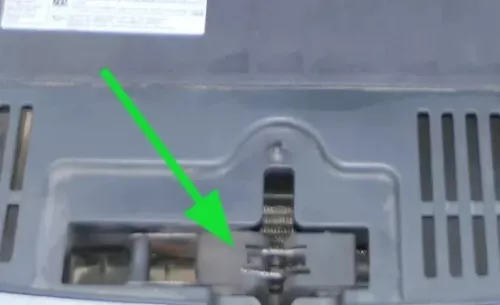 VW Tiguan 5N Motorhaube Motorhaubenschloß Schloß Klappenschloß vorn 5N0823509