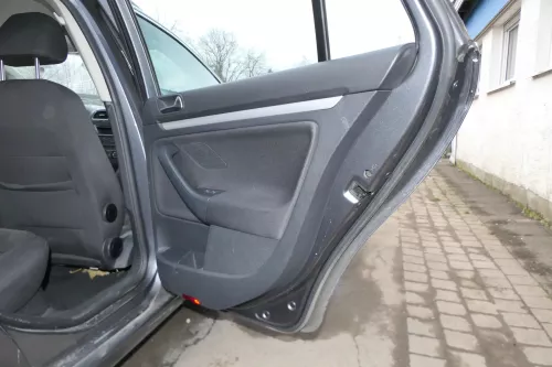 1x Golf Variant Kombi AJ5 5 1K Türverkleidung Verkleidung Tür hinten rechts schw (201387)