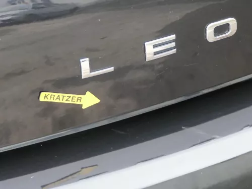 Seat Leon 1P Heckklappe Klappe hinten Kofferraumklappe schwarz LC9Z + Scheibe (201438)