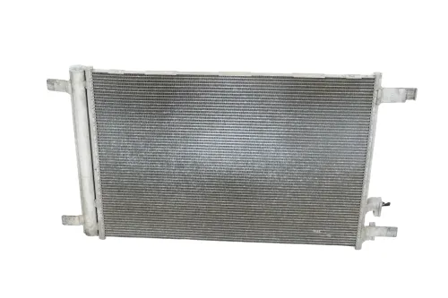 VW Golf 7 Touran Kühler Klima Klimakühler Kondensator 5Q0816411AM