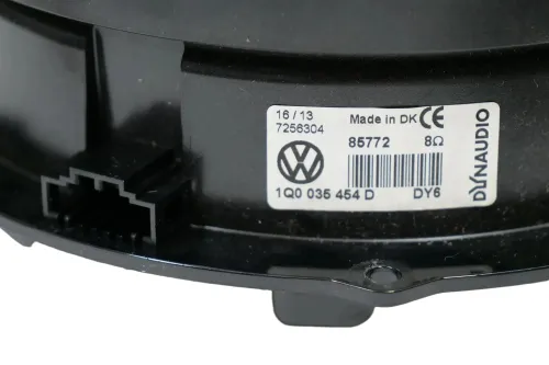 VW Touareg 7P Box Lautsprecher 1Q0035454D Tiefton Dynaudio links und rechts (202364)