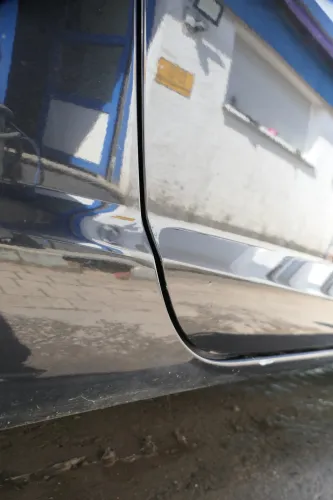 Ibiza 6J Tür vorne rechts Beifahrertür schwarz LC9Z 2/3-Türer - ohne Anbauteile (202655)